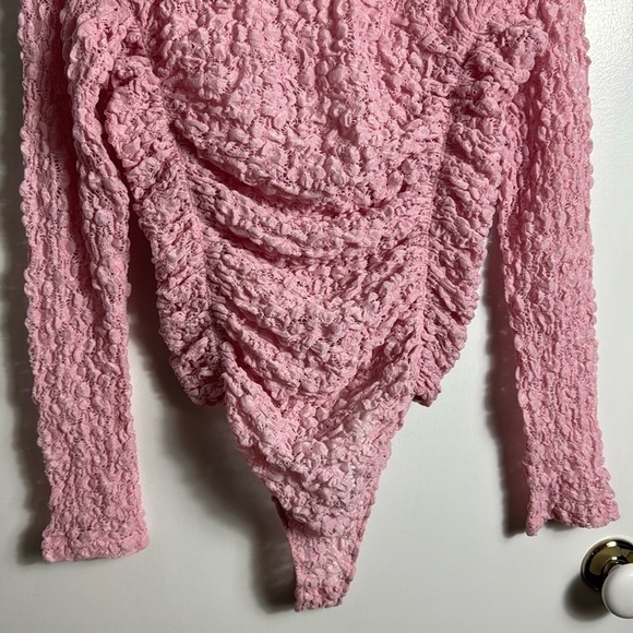 NWT Free People Day and Night Pink Lace Long Sleeve Bodysuit Small - Picture 4 of 12